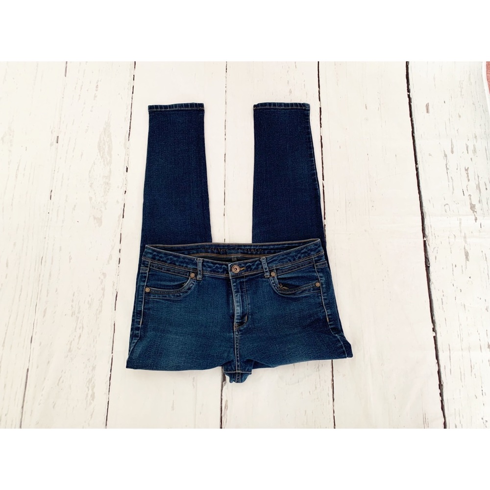 Simply Vera Vera Wang Straight Leg Blue Jeans Size 10